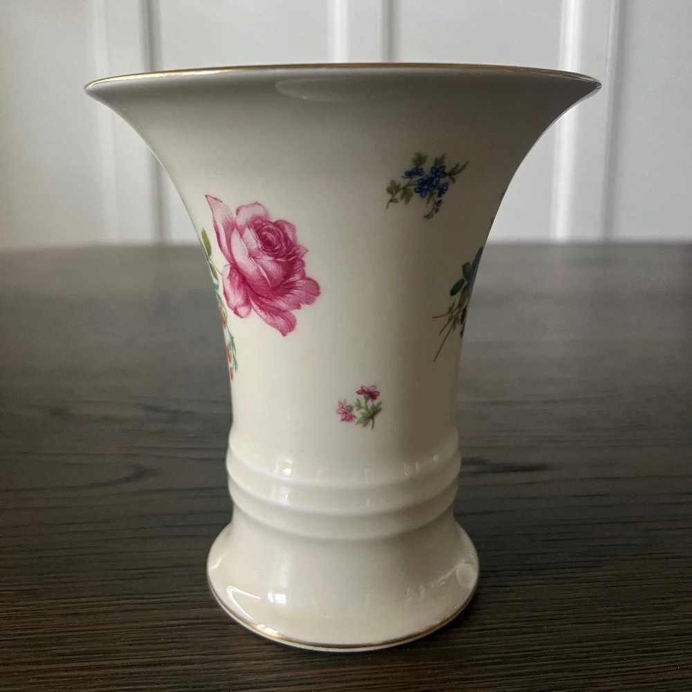 Rosenthal German Porzellan Vase Vintage‎ RARE